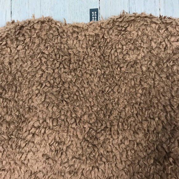 Design Lab Lord & Taylor Brown Teddy Faux Fur Vest - Picture 7 of 8